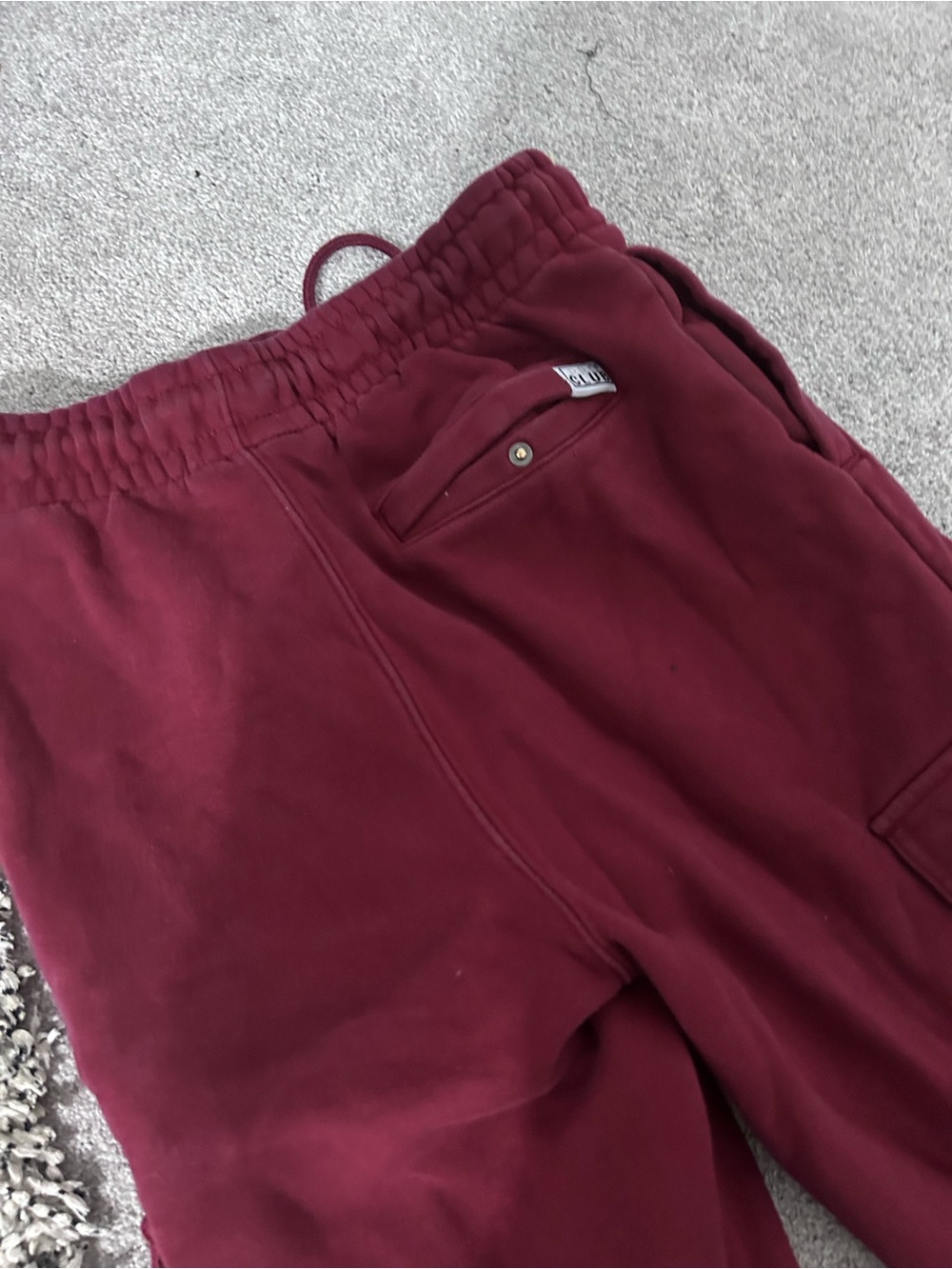 Men's Cargo Sweatpants in Maroon - Unbranded
